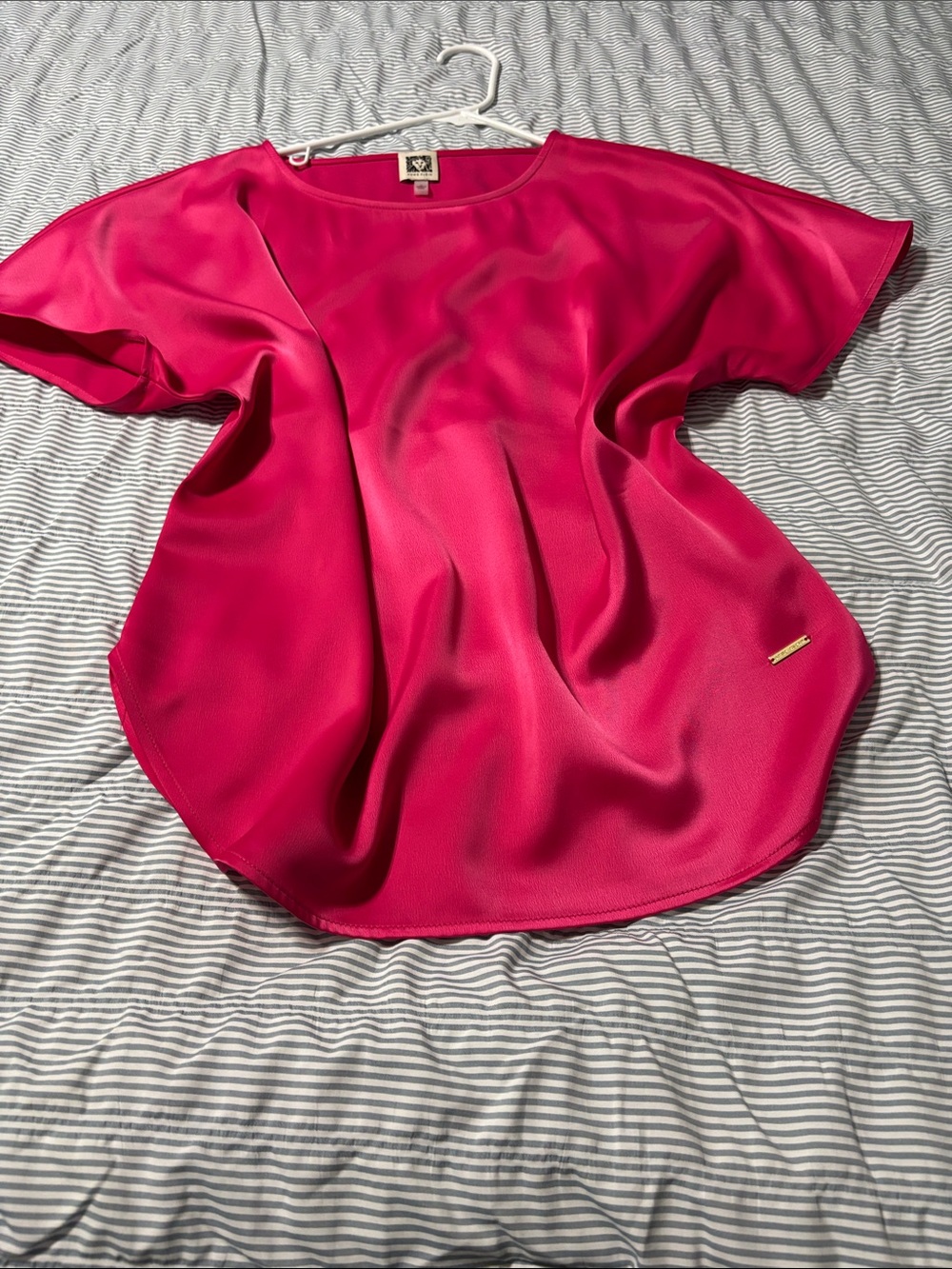Relaxed Fit Women's Top in Bright Pink Satin